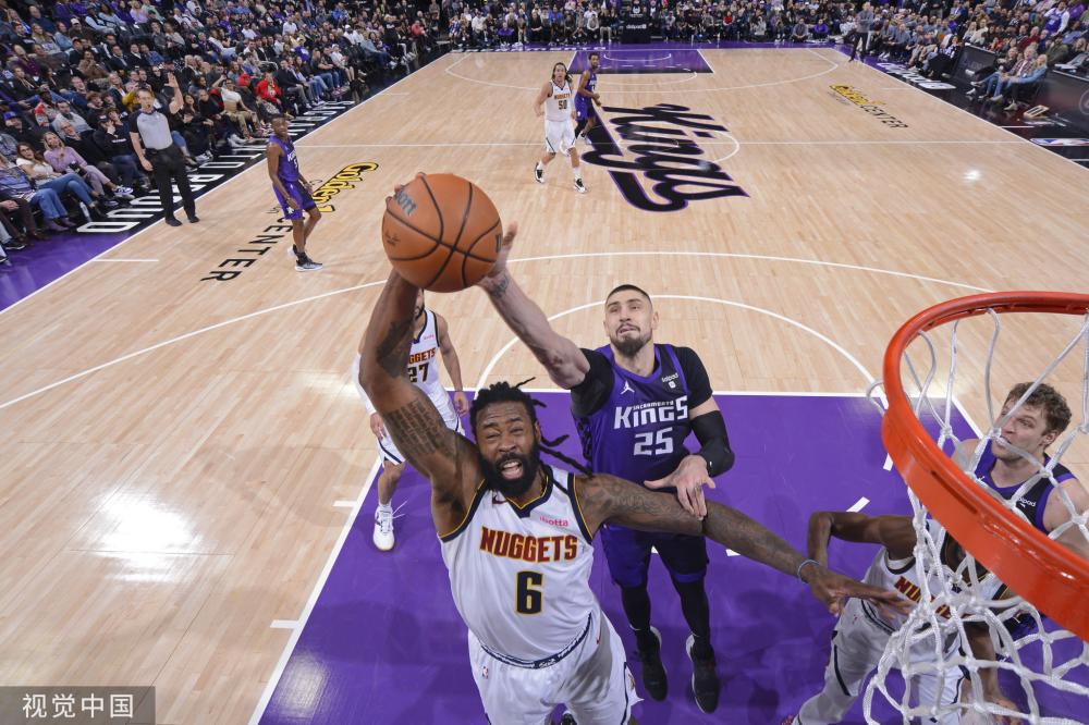 官方:大巴黎租借+买断1亿欧元签下贡萨洛拉莫斯.